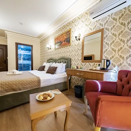Grand Hamit Hotell 4*