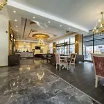 Hotel Grand Hamit