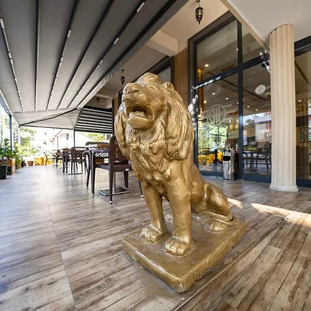 Hotel Grand Hamit